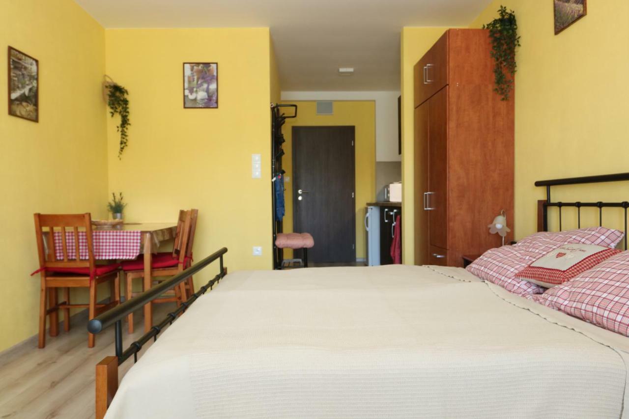Apartmán Aqua Podhájska Esterno foto
