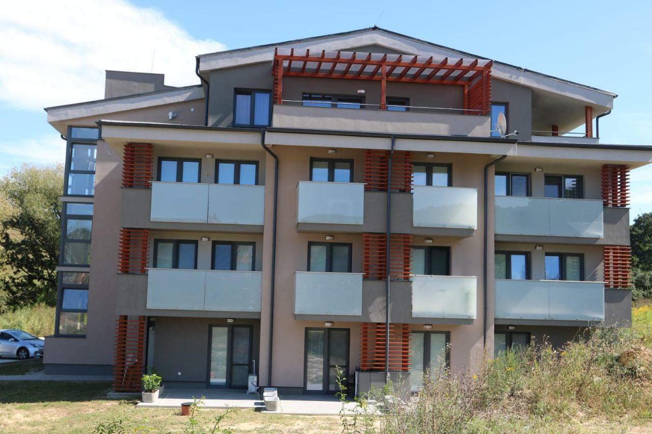 Apartmán Aqua Podhájska Esterno foto